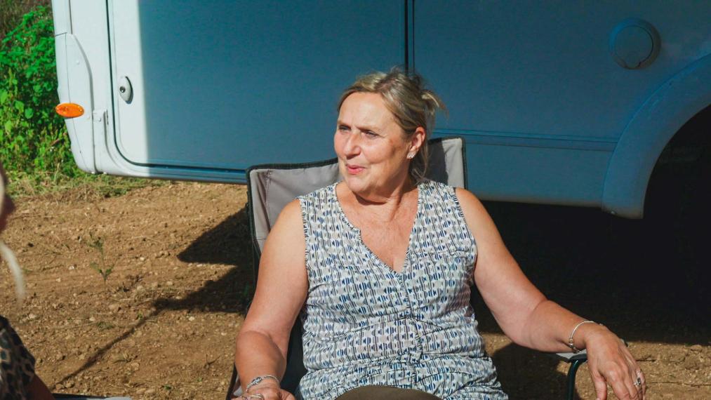 Aniek uit B&B Zoekt Lief