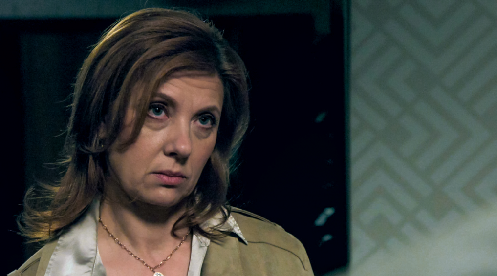 Sandrine Andre in Familie - aflevering 7029