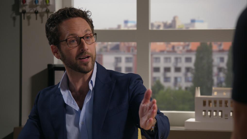 Thuis aflevering 5243