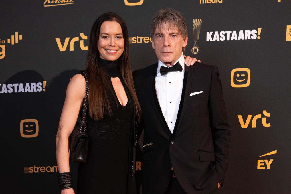 Sandy Tura, Luk Alloo