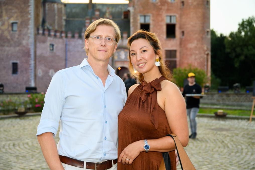 Stijn Van Poucke, Nuria Gilizintinova uit Blind Getrouwd