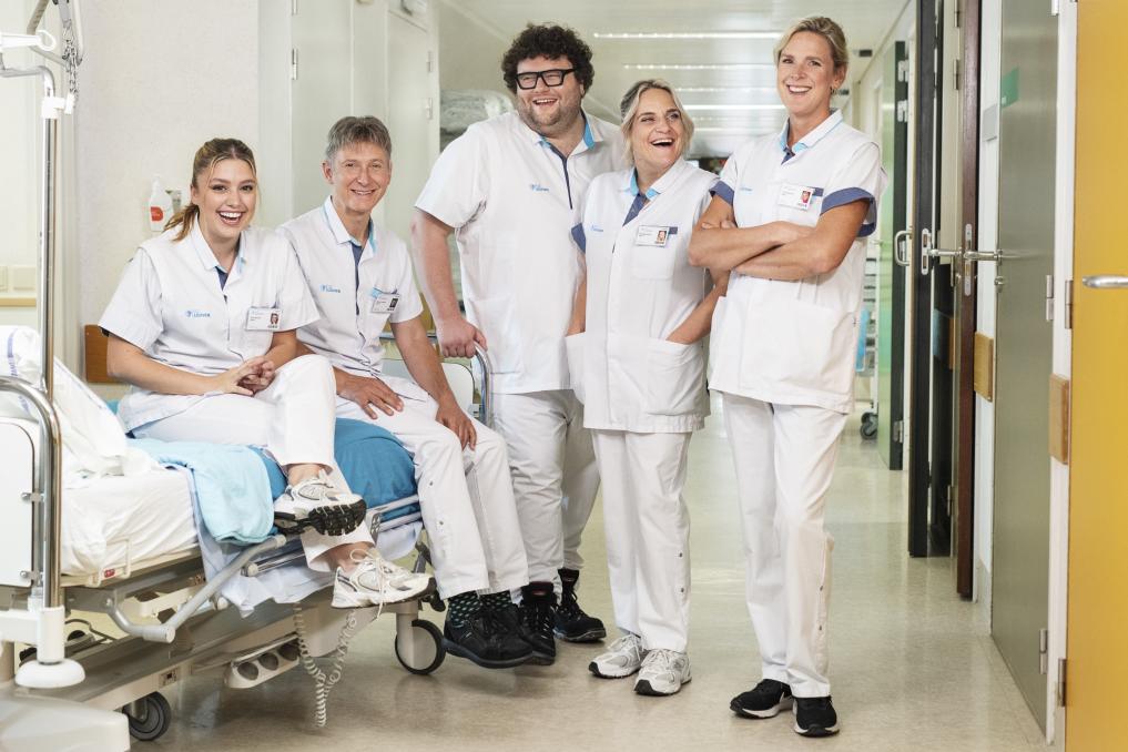 Ruth Beeckmans, Helmut Lotti, Zita Wauters, Manu Van Acker en Tine Embrechts