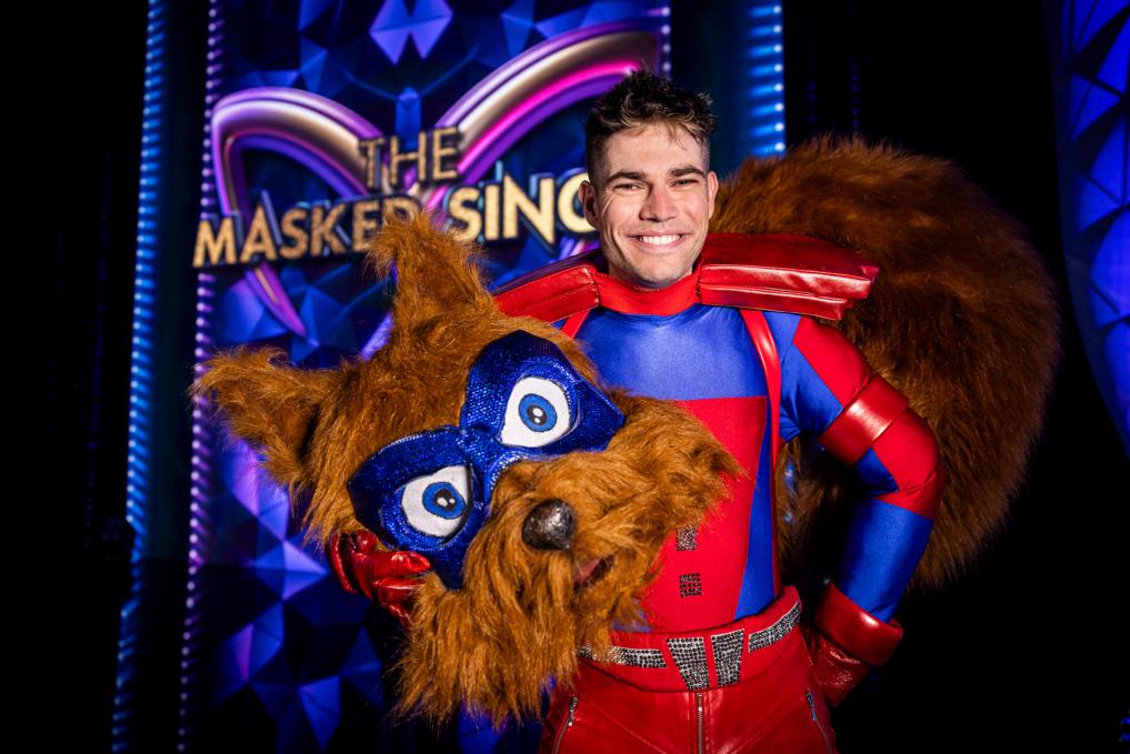 Wout Van Aert: In The Masked Singer in Londerzeel | Showbizzsite